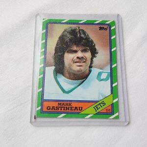 Topps Mark Gastineau Football Card with Green and White Accents
